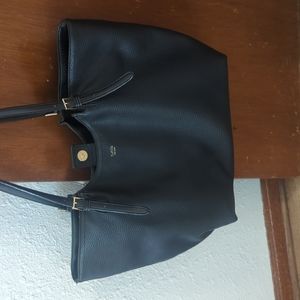 Tutilo New York shoulder bag
